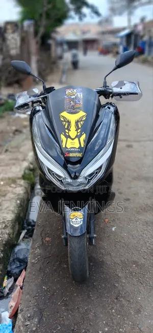 Honda 2022 Black