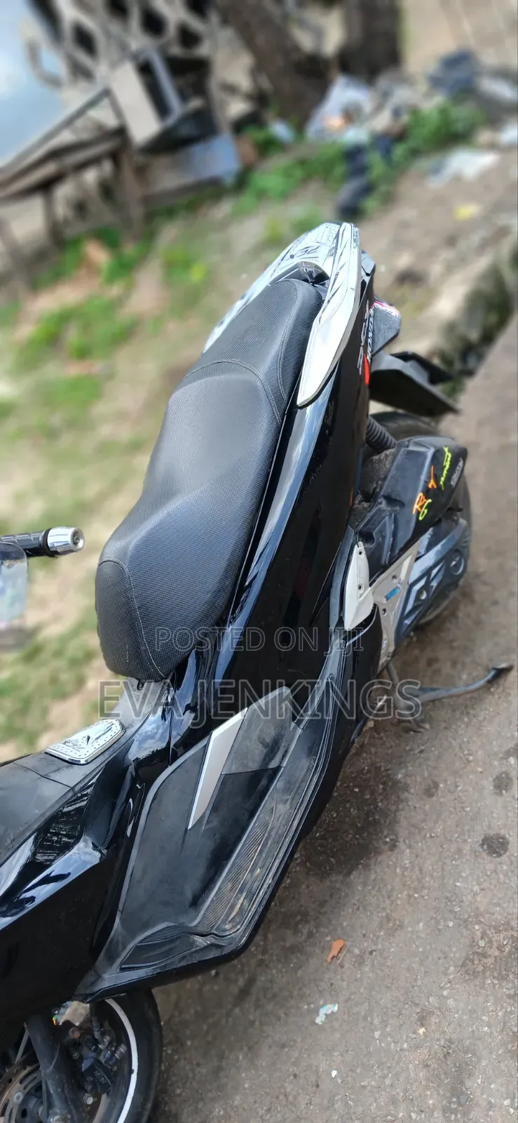 Honda 2022 Black