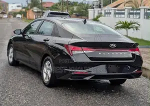Hyundai Elantra 2021 Black