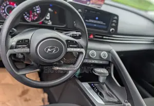 Hyundai Elantra 2021 Black