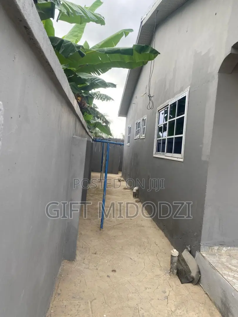 3bdrm House in Nsawam Adoagyiri Municipal for rent