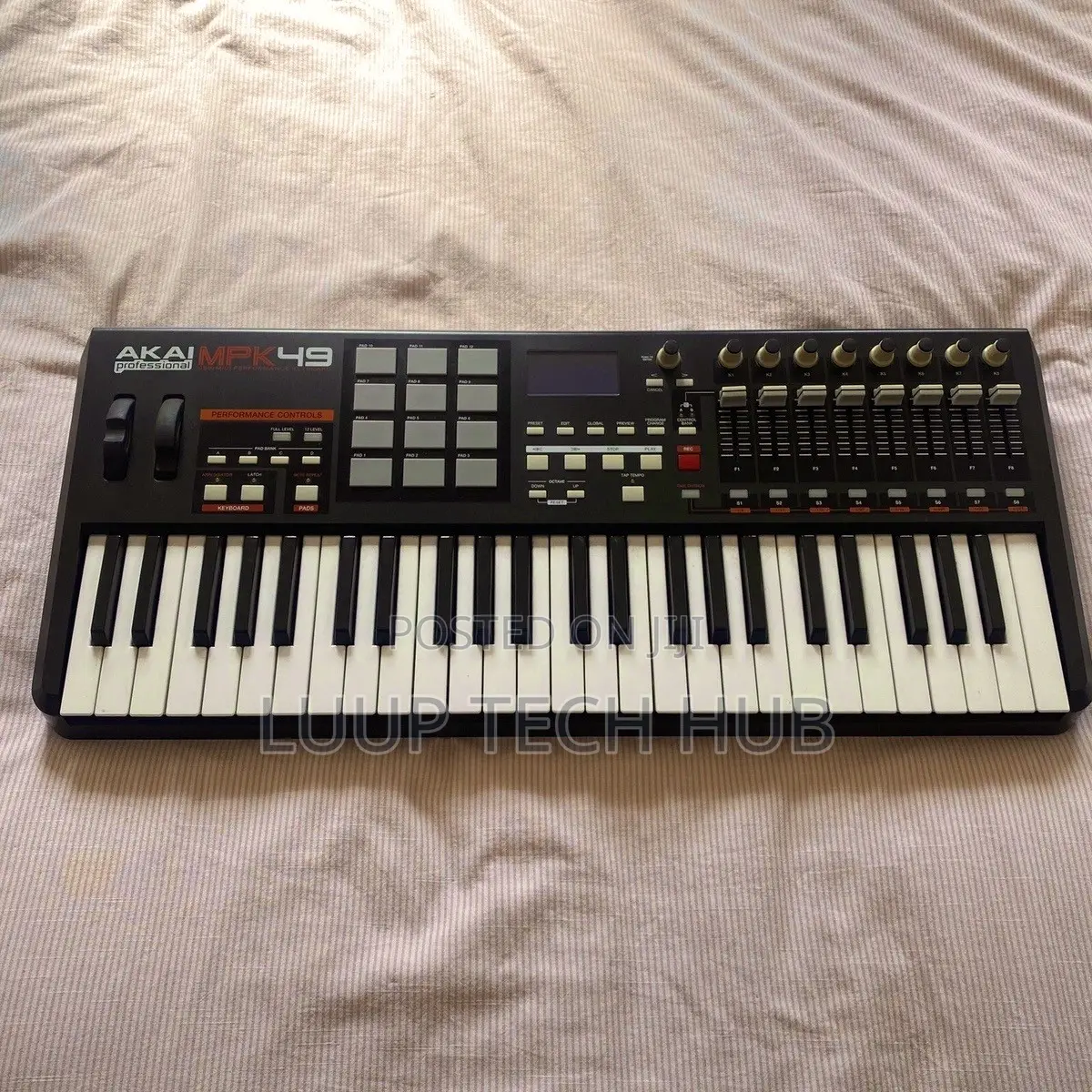 Akai Mpk49 Midi Keyboard