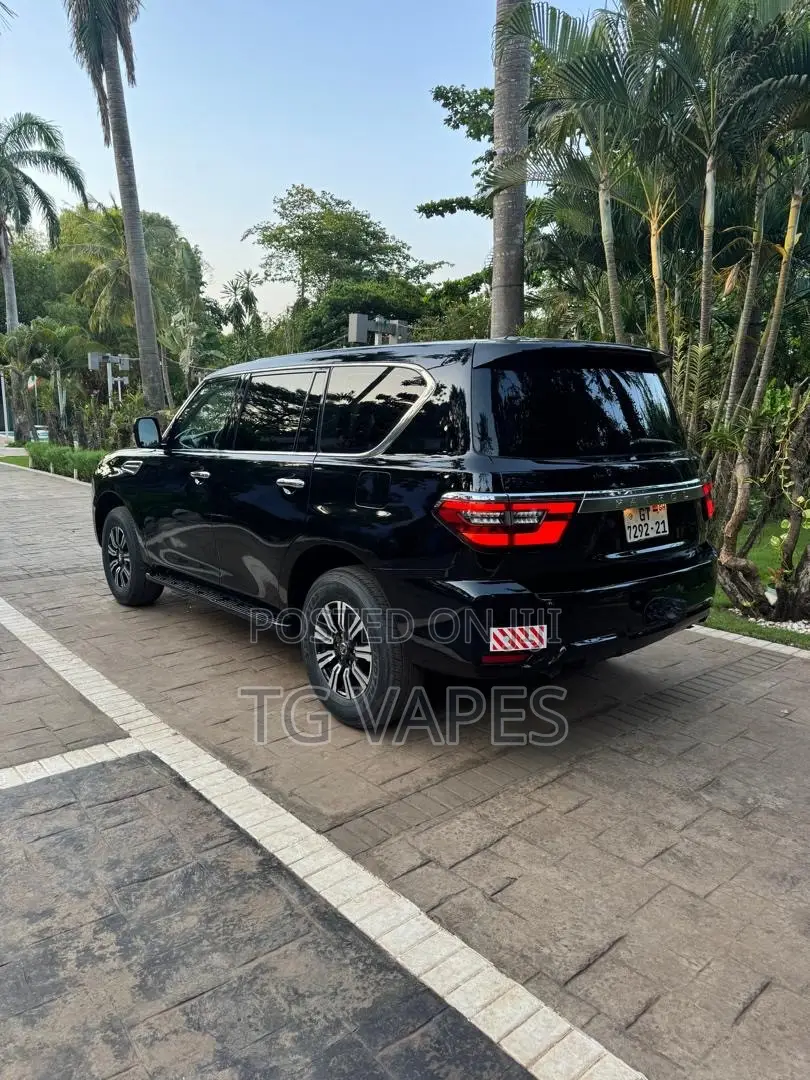 Nissan Patrol 2021 Black