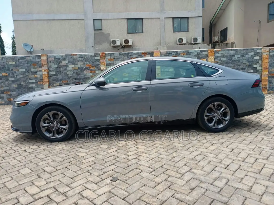 Honda Accord EX CVT 2024 Gray