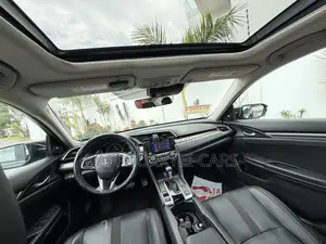 Honda Civic Touring Sedan 2019 Black