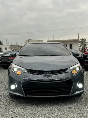 Toyota Corolla S 4dr Sedan (1.8L 4cyl CVT) 2016 Gray