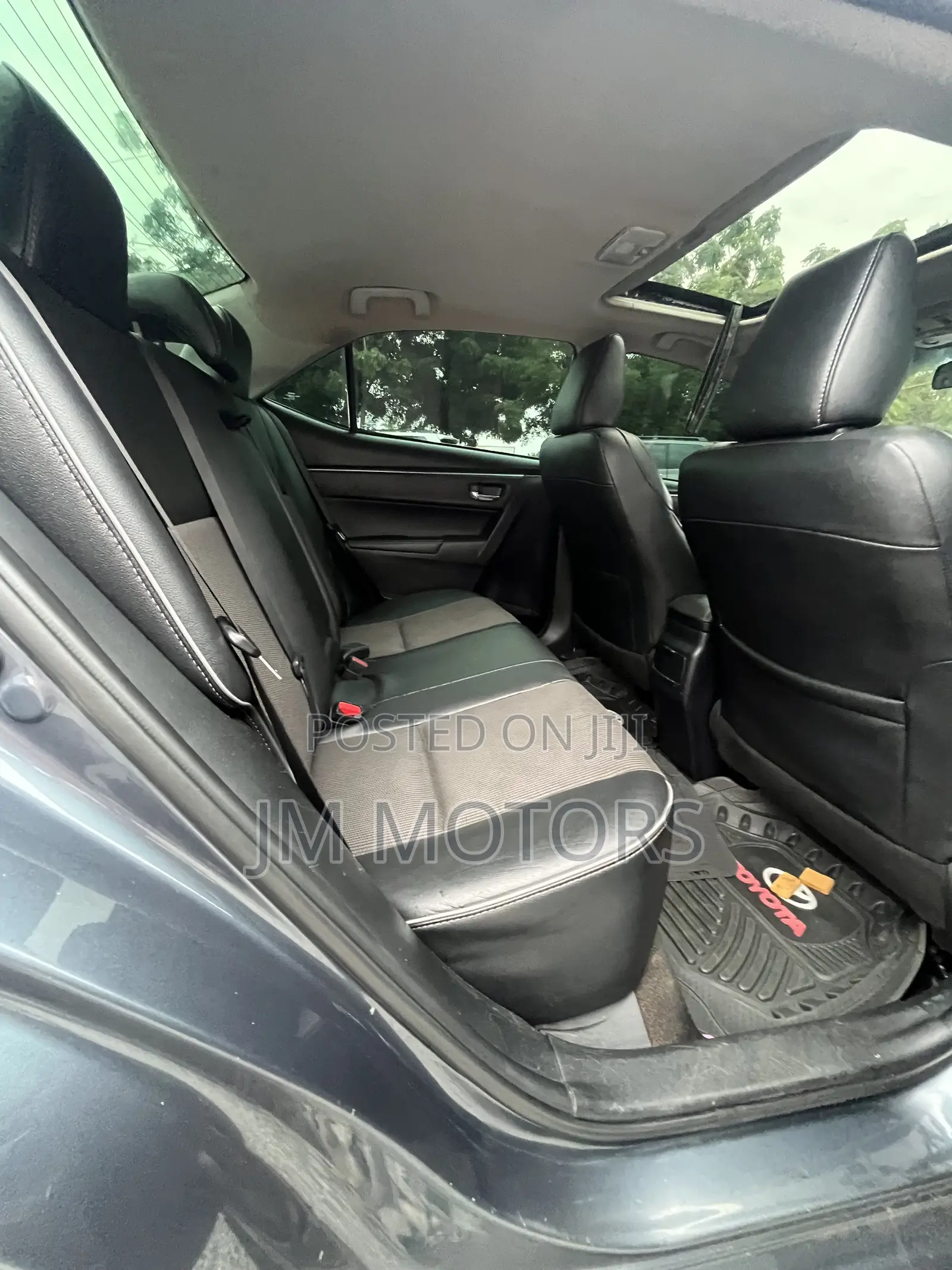 Toyota Corolla S 4dr Sedan (1.8L 4cyl CVT) 2016 Gray