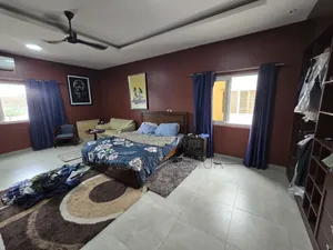 3bdrm House in Manet Crescent for rent