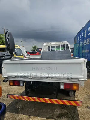 Hyundai Mighty Double Decker
