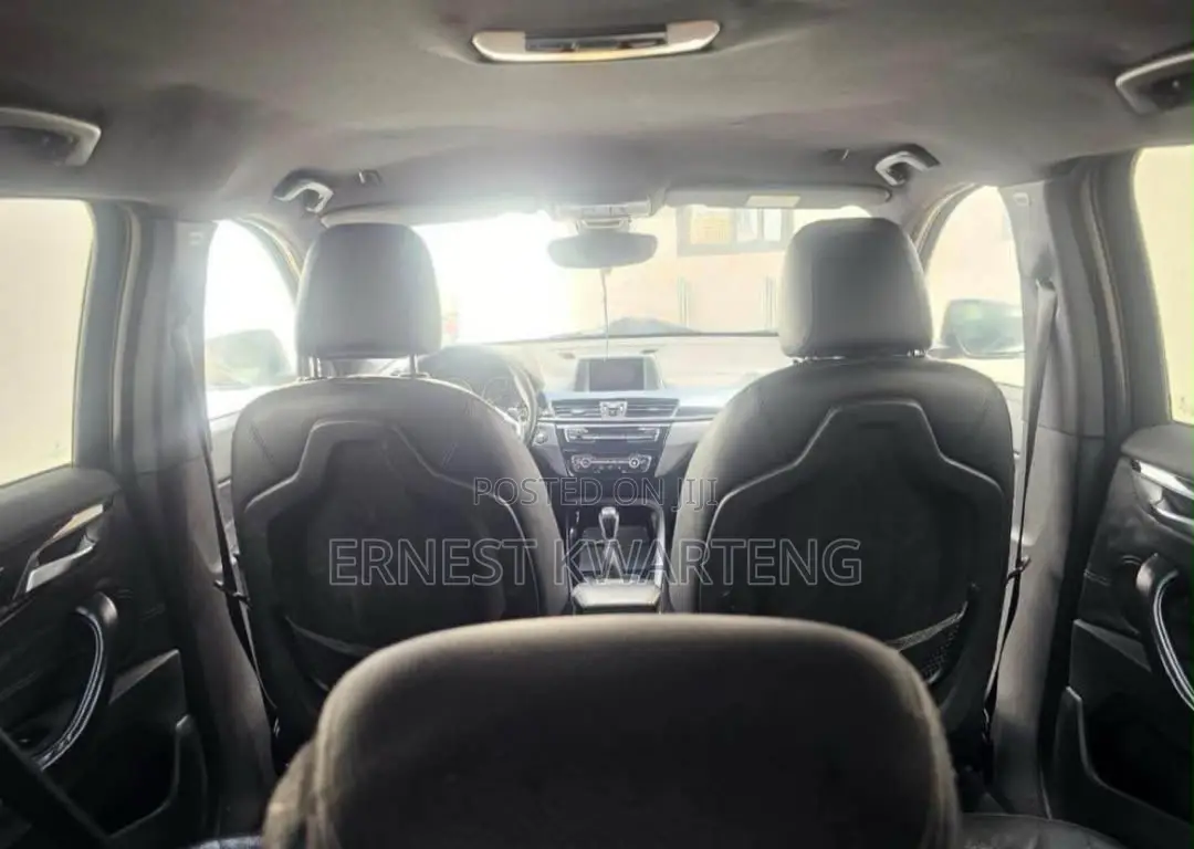 BMW X1 2018 Gold