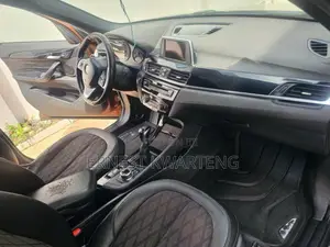 BMW X1 2018 Gold