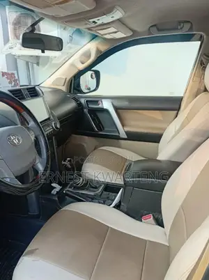 Toyota Land Cruiser Prado 2013 Black