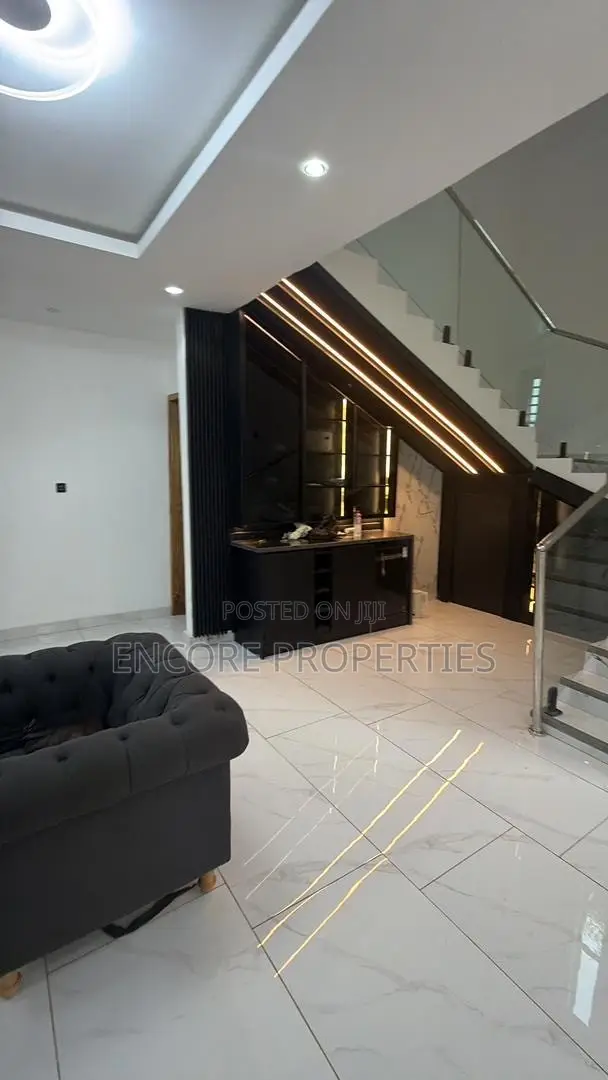 4bdrm House in Ho, Ho Municipal for sale