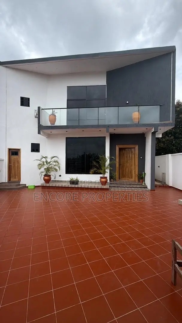 4bdrm House in Ho, Ho Municipal for sale