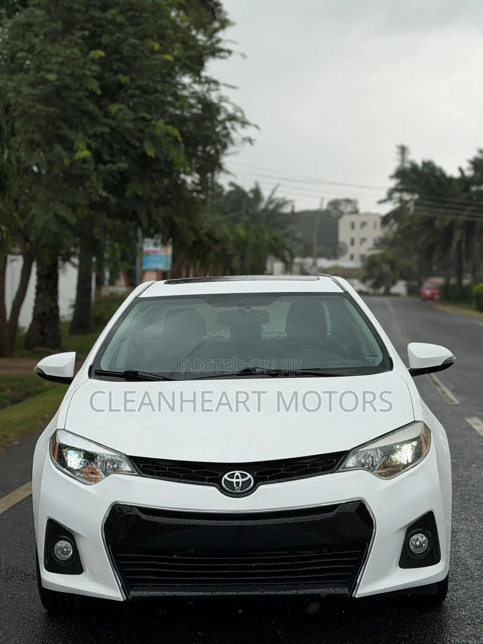 Toyota Corolla 2016 White