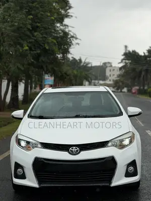 Toyota Corolla 2016 White