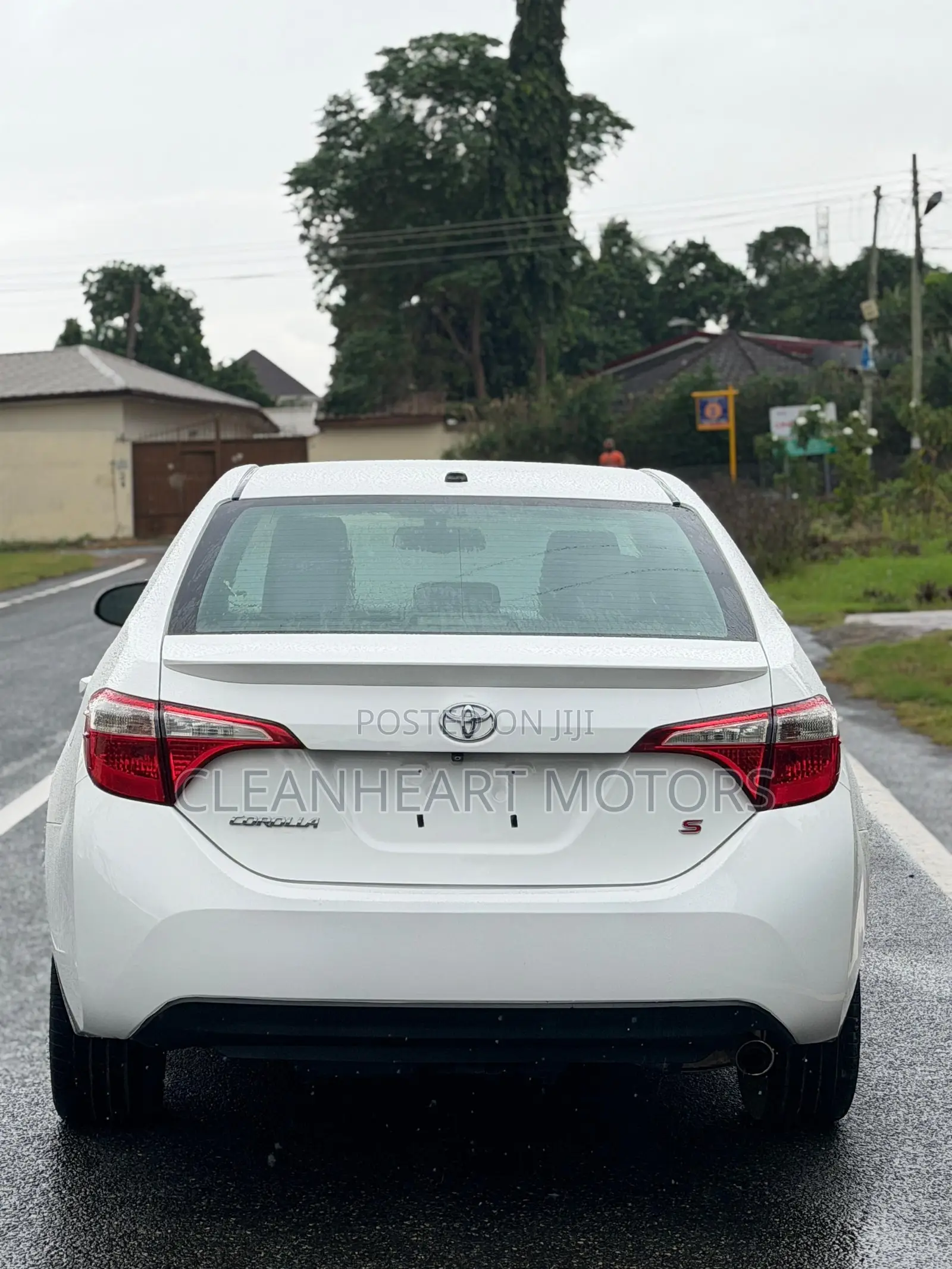 Toyota Corolla 2016 White
