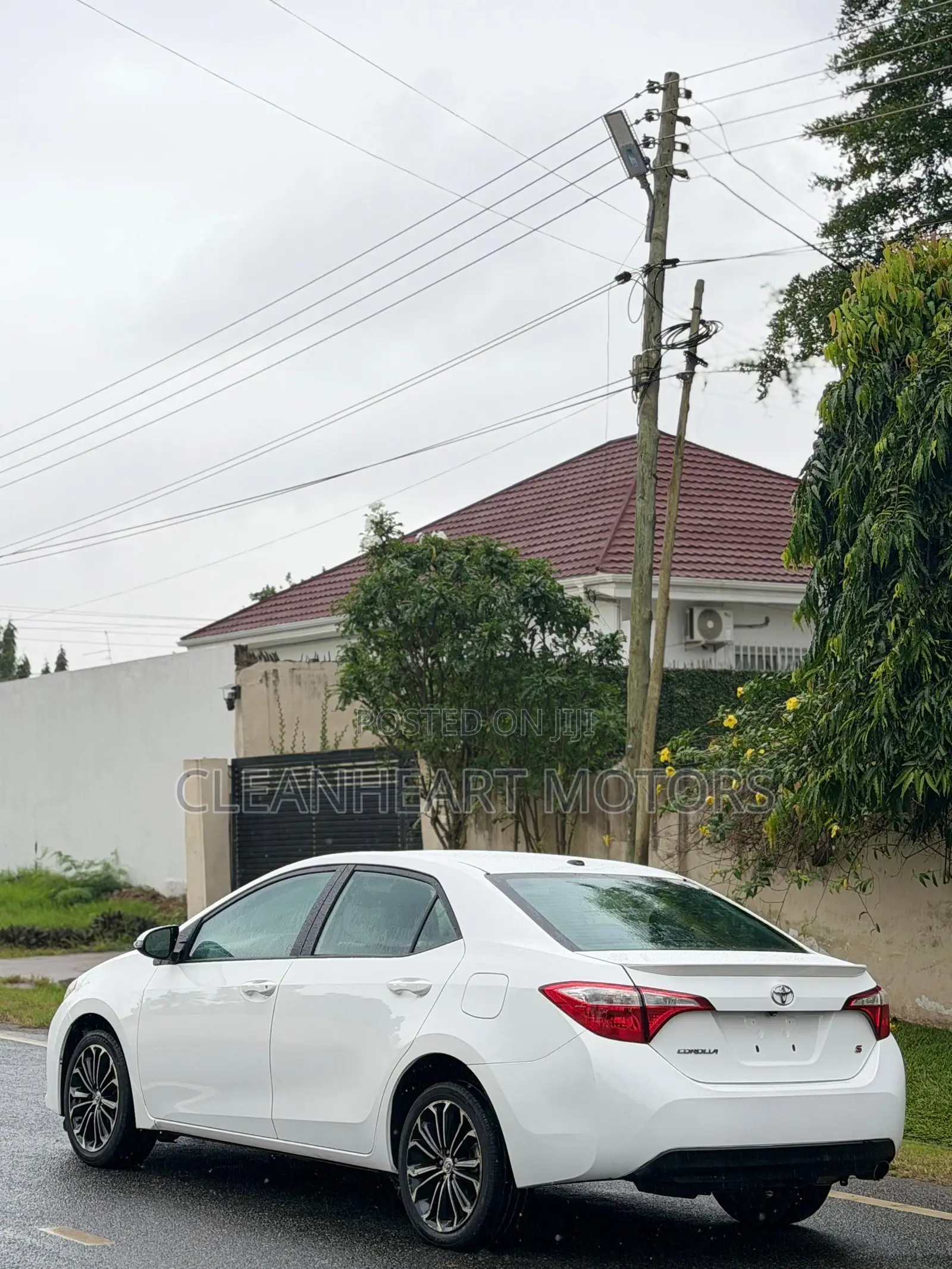 Toyota Corolla 2016 White