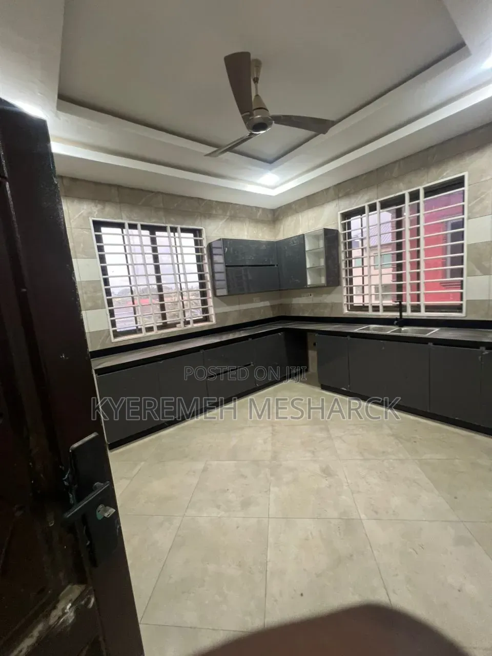 2bdrm Apartment in Atomic Down, Asore Junction for rent