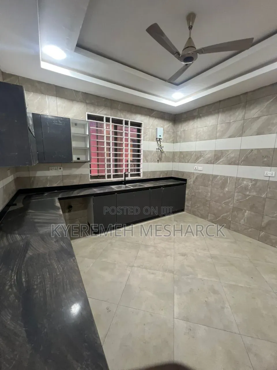 2bdrm Apartment in Atomic Down, Asore Junction for rent