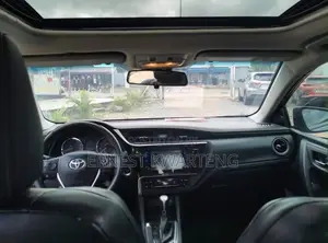 Toyota Corolla 2017 Blue