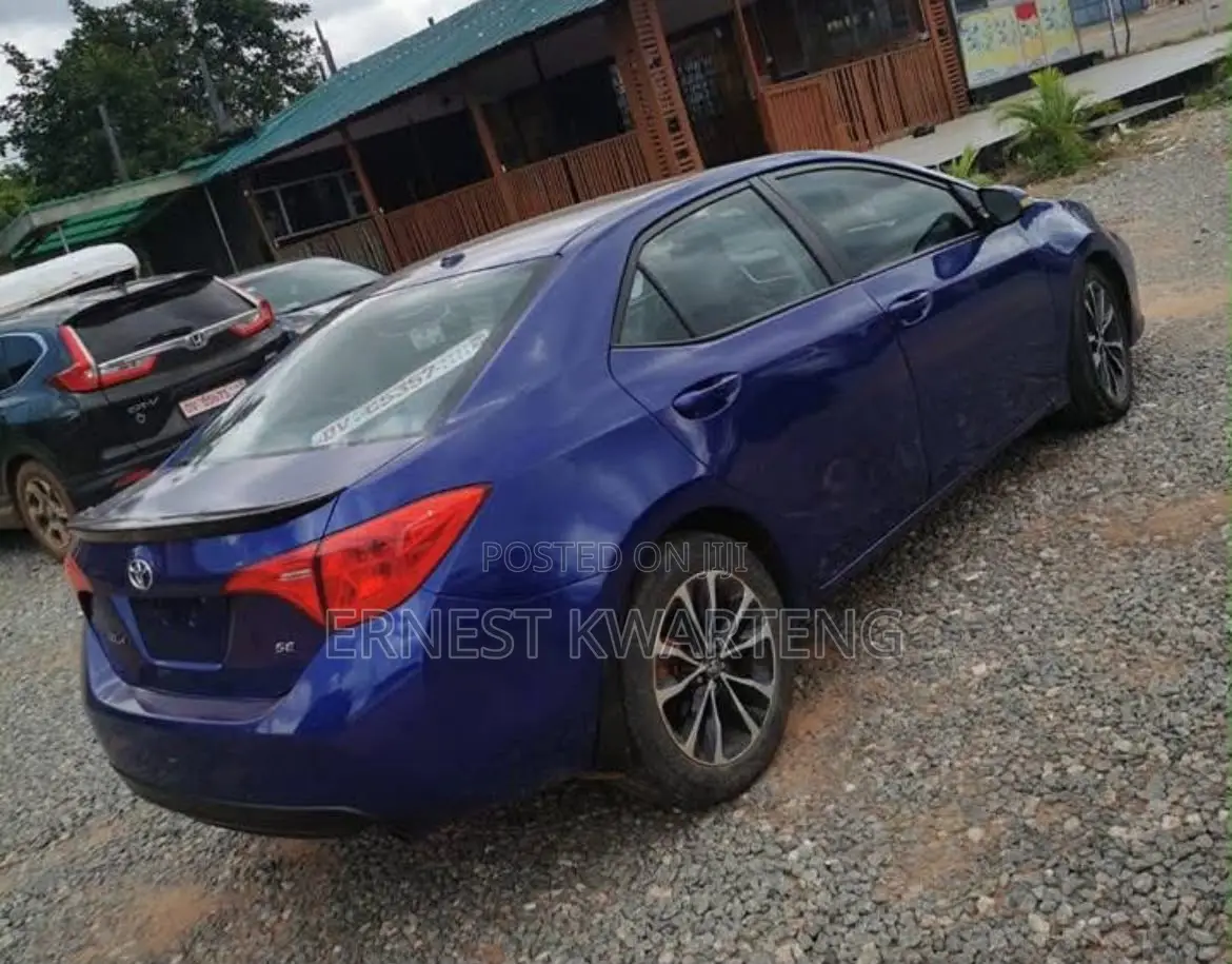Toyota Corolla 2017 Blue
