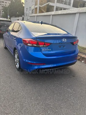 Hyundai Elantra 2018 Blue