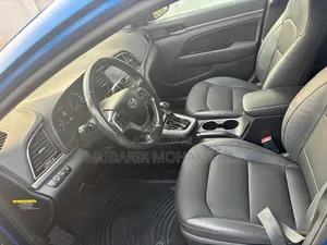 Hyundai Elantra 2018 Blue