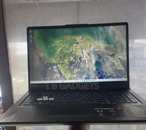 Laptop Asus TUF Gaming A17 8GB AMD Ryzen 7 SSD 512GB