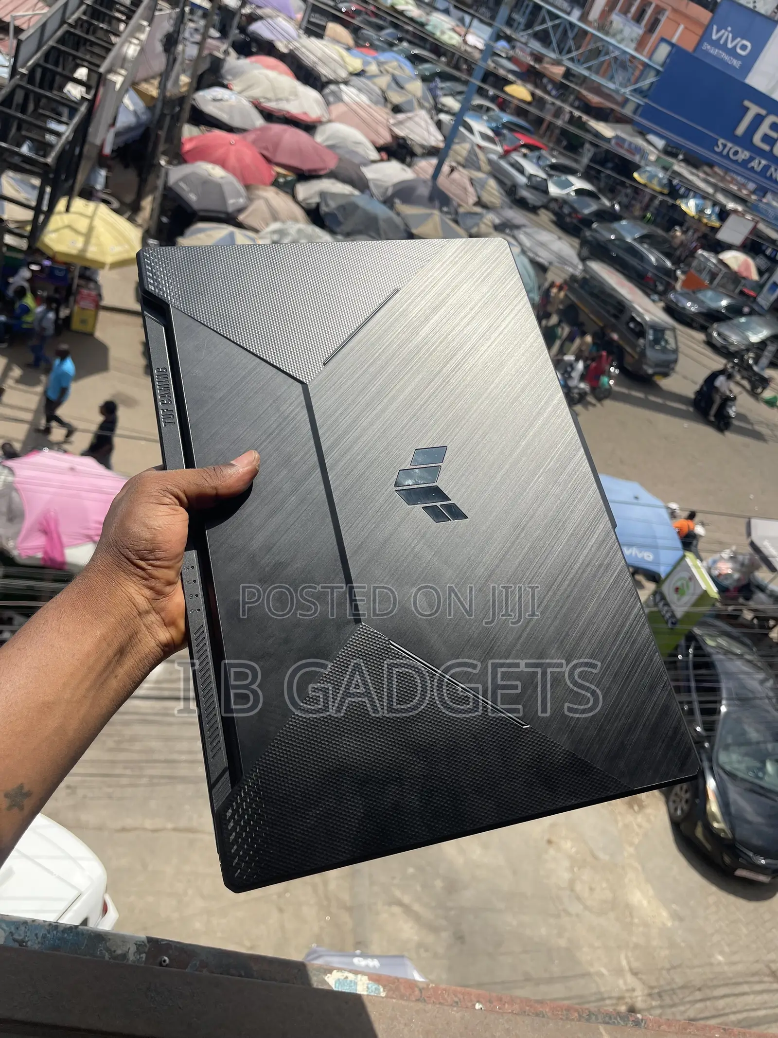 Laptop Asus TUF Gaming A17 8GB AMD Ryzen 7 SSD 512GB