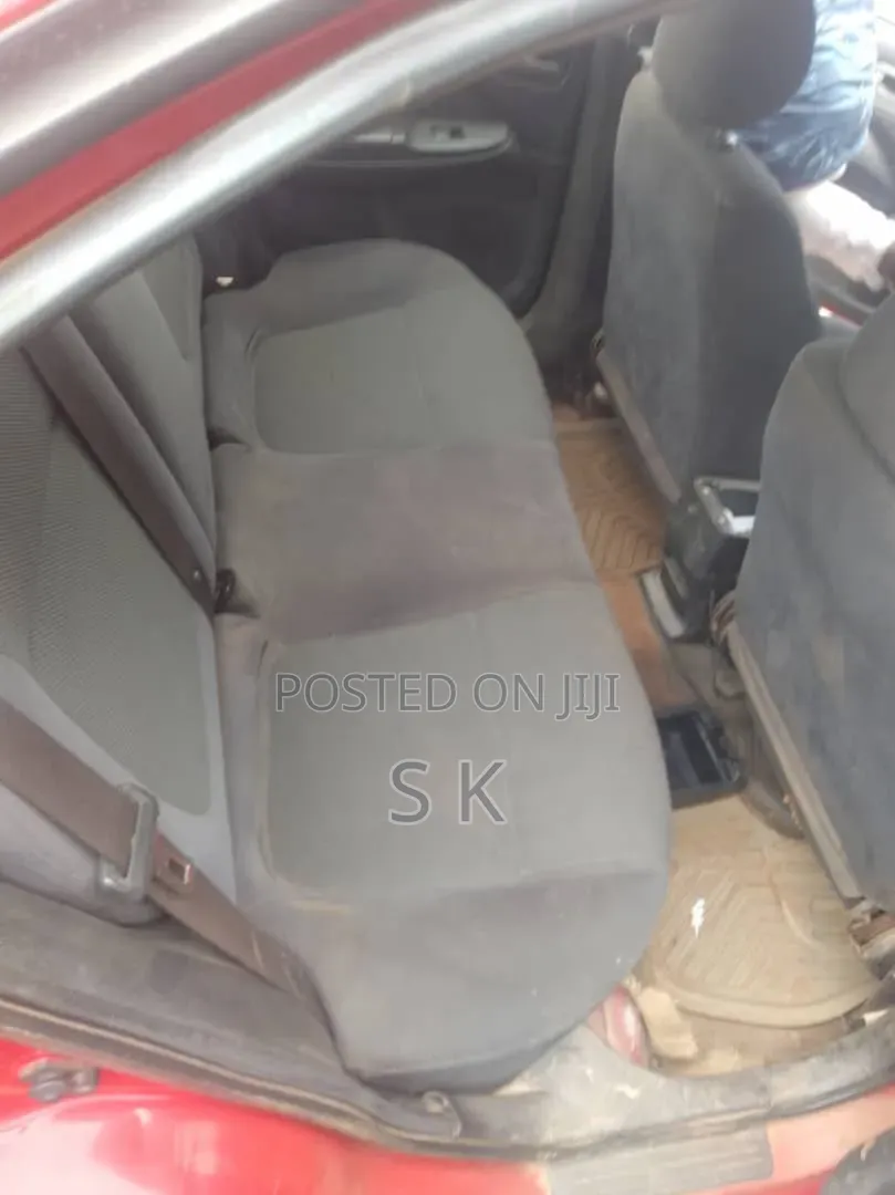 Nissan Sentra 2006 Red
