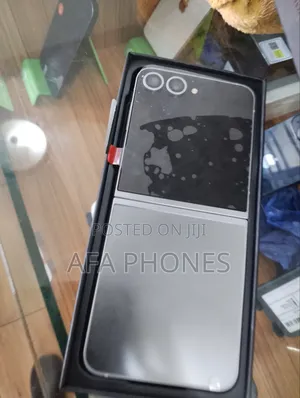 New Samsung Galaxy Z Flip 5 512 GB Gray