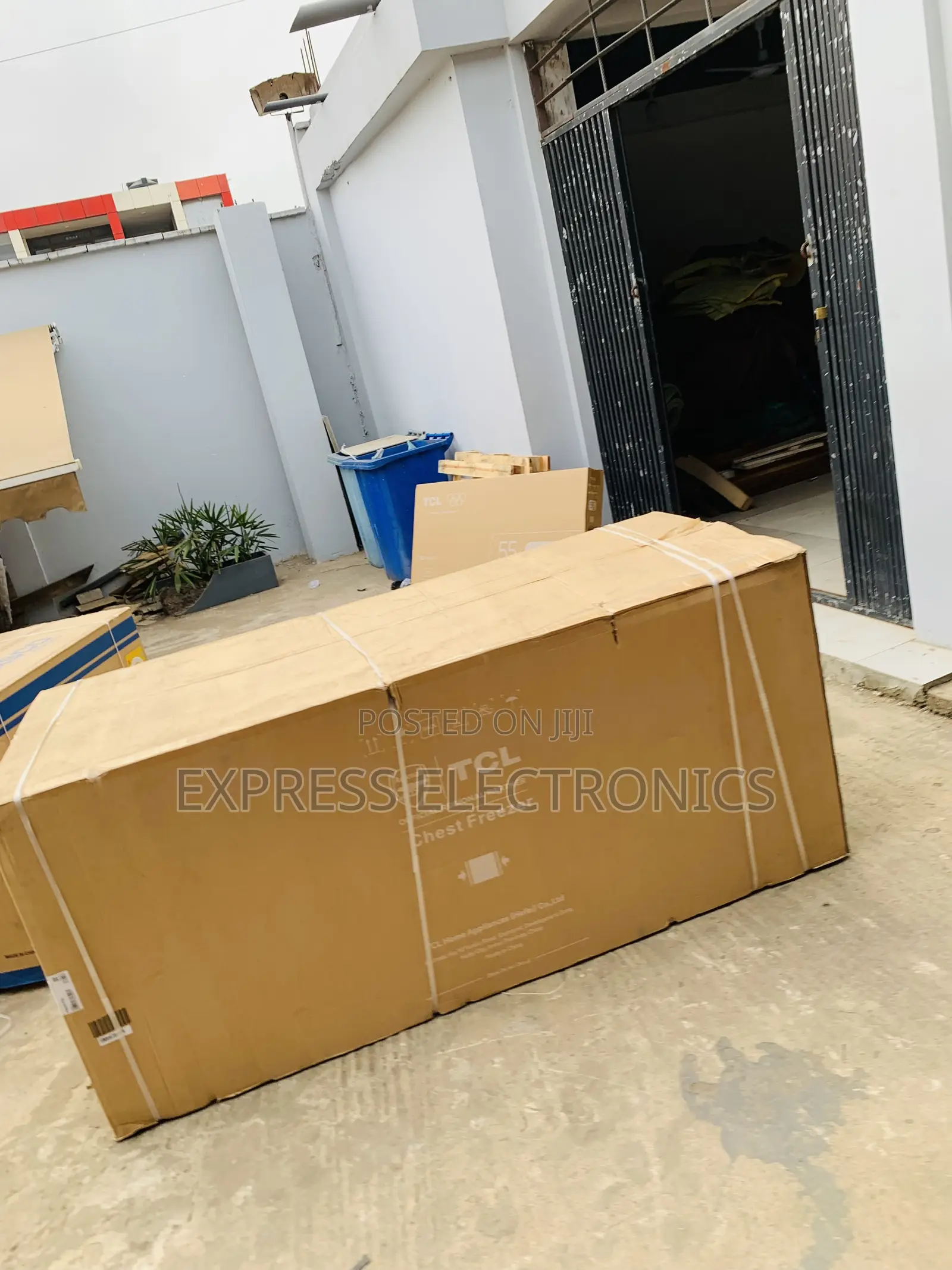 Purchase the New Double Door Grey TCL 720L CHEST FREEZER (F920CFSL