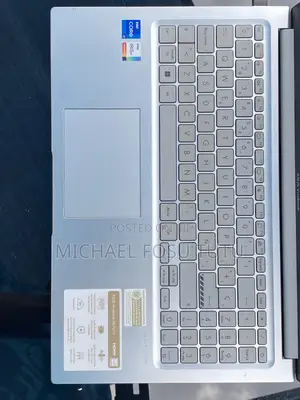 Laptop Asus Vivobook 15 16GB Intel Core i7 SSD 1T