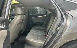 Honda Civic EX-L 4dr Sedan (1.5L 4cyl) 2017 Gray