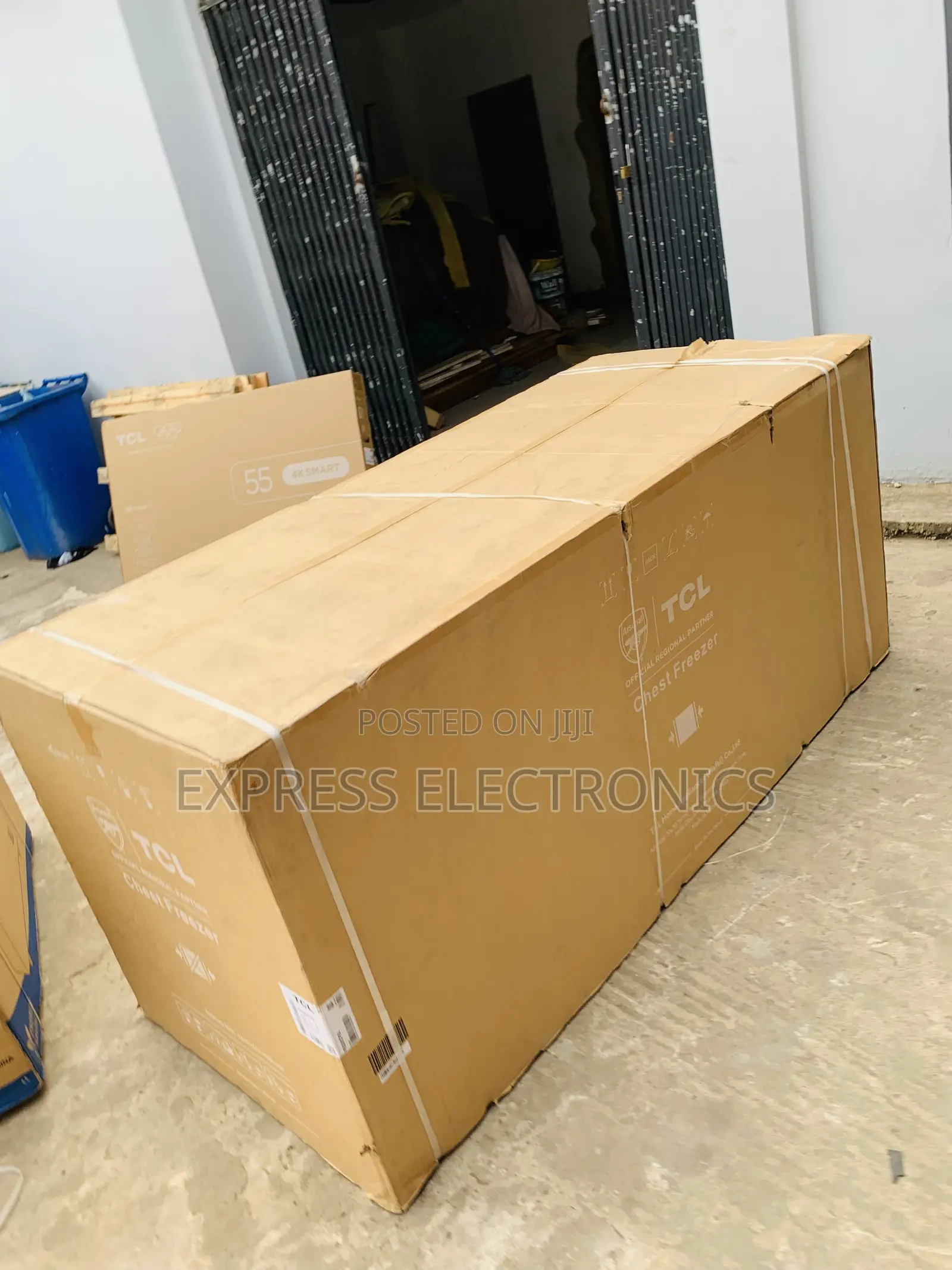 Limited Stock TCL 720L CHEST FREEZER (F920CFSL Double Door Grey