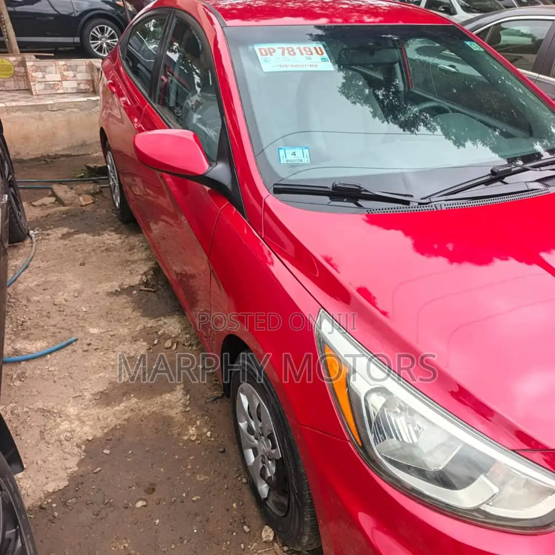 Hyundai Accent 2015 Red
