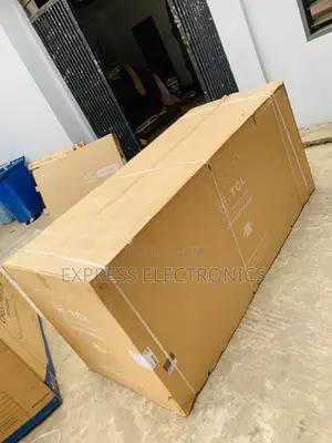 Ultra Modern Sleek Double Door TCL 720L CHEST FREEZER (F920CFSL