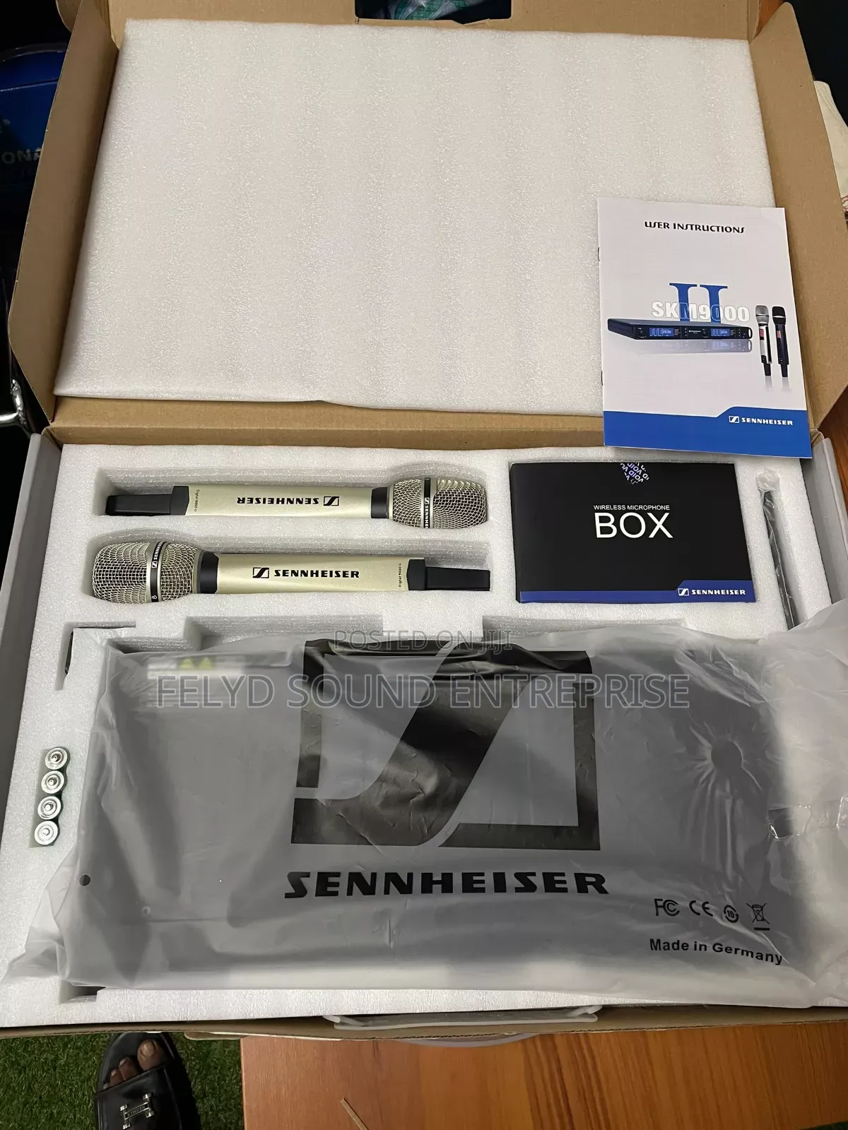 Sennheiser SKM9,000 Wireless Microphone
