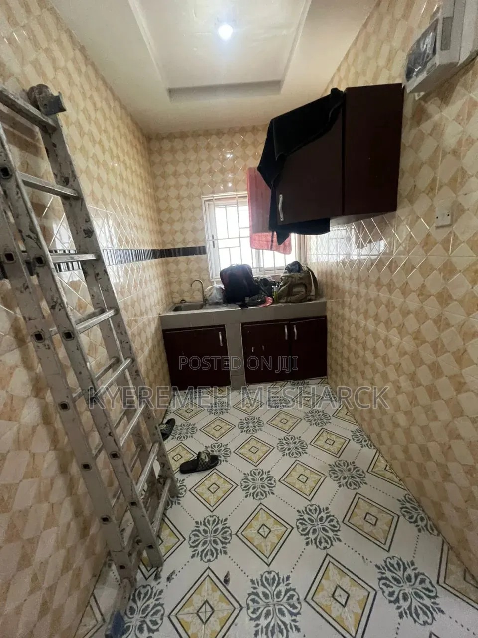 1bdrm Apartment in Old Ashongman, Ablorh Adjei for rent