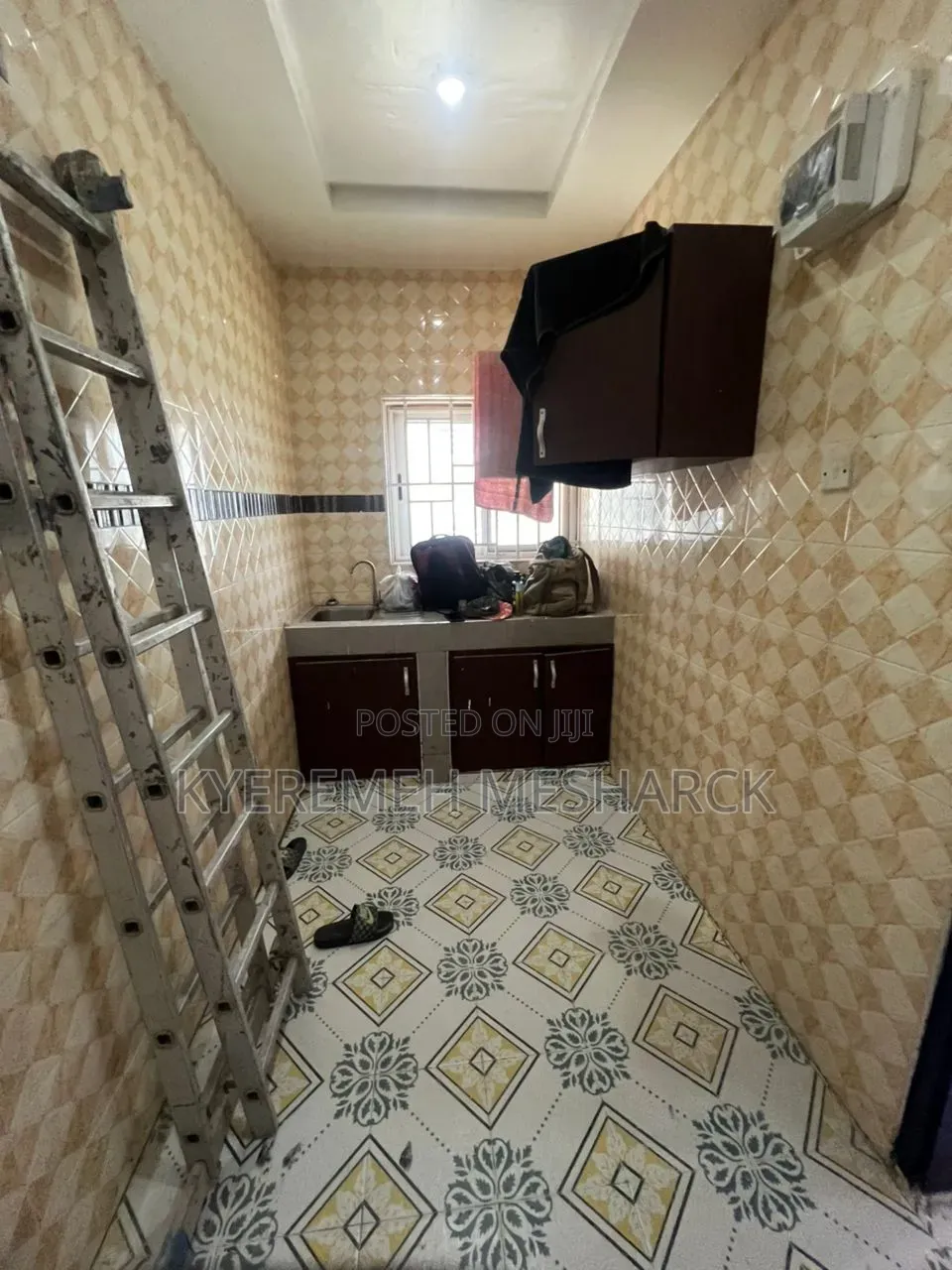 1bdrm Apartment in Old Ashongman, Ablorh Adjei for rent