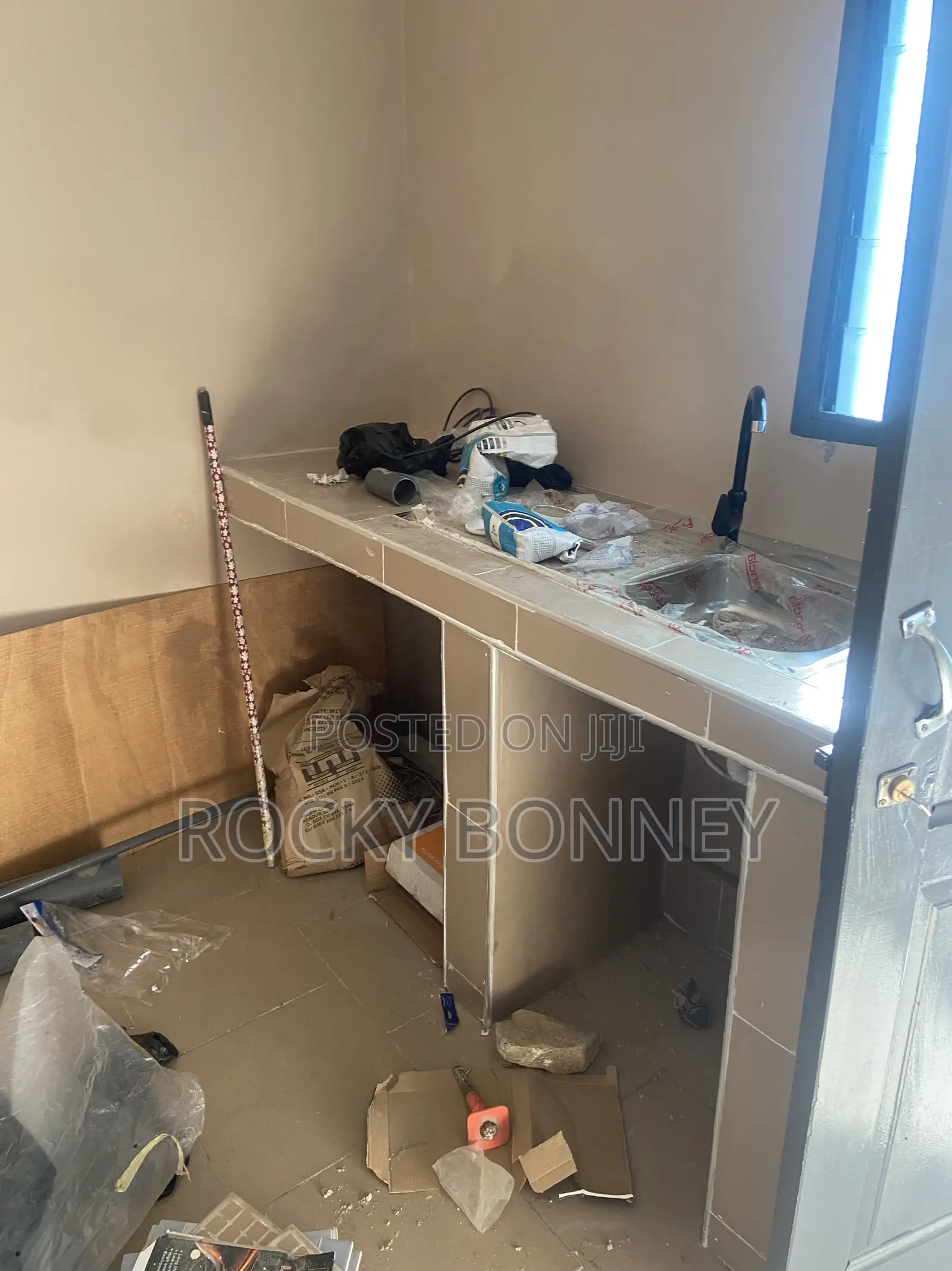 2bdrm House in Lascala for rent