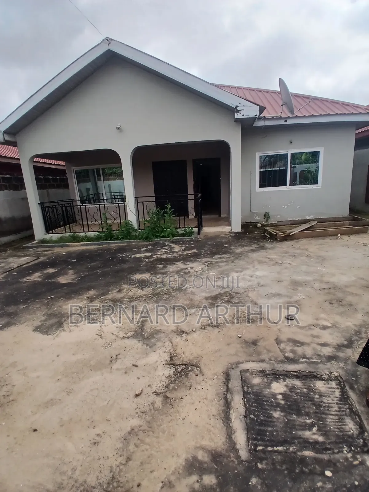 4bdrm House in Bernard Agency, Pokuase for rent
