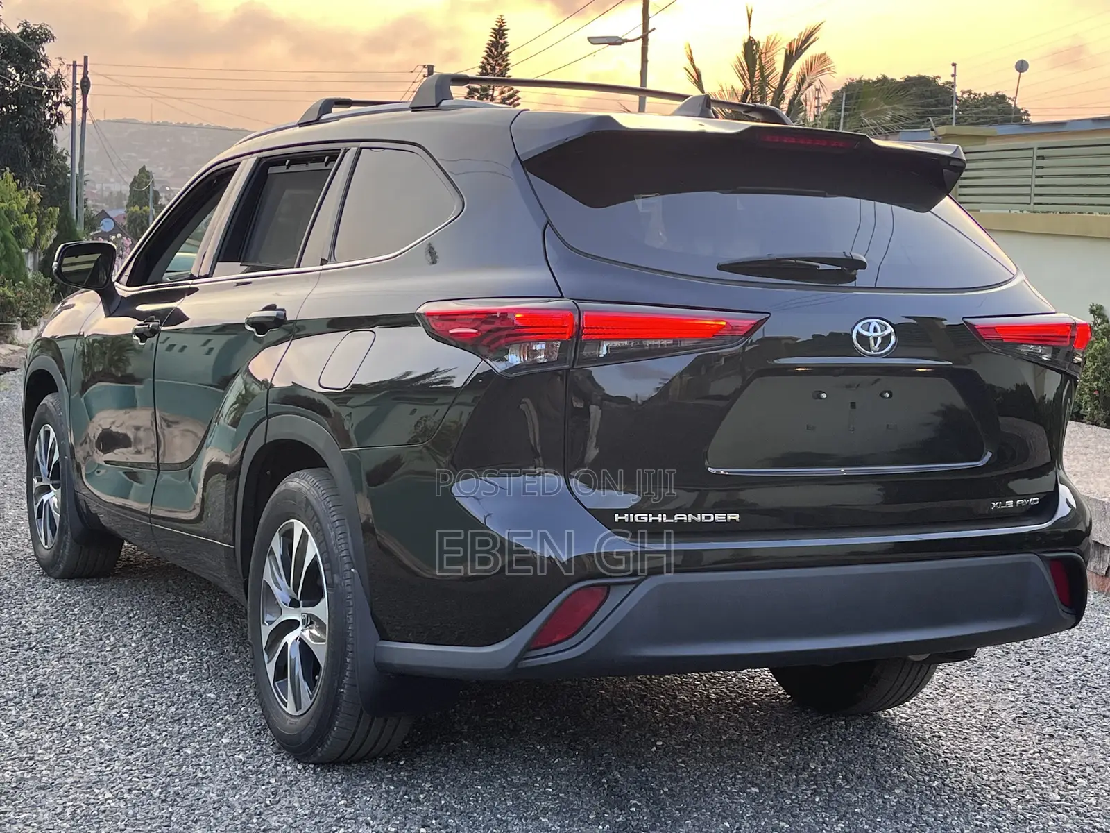 Toyota Highlander XLE 2022 Black