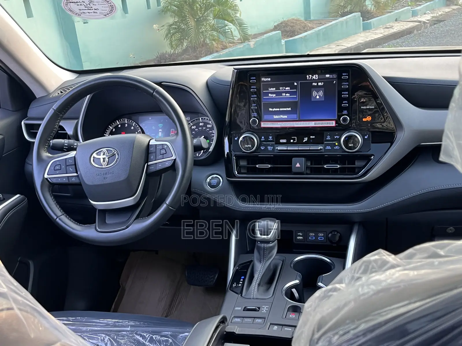 Toyota Highlander XLE 2022 Black