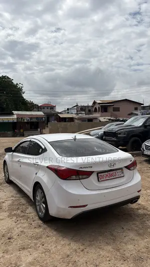 Hyundai Avante 2013 White