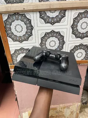 Ps4 Standard With 9 Games
