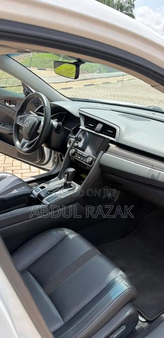 Honda Civic 2020 White