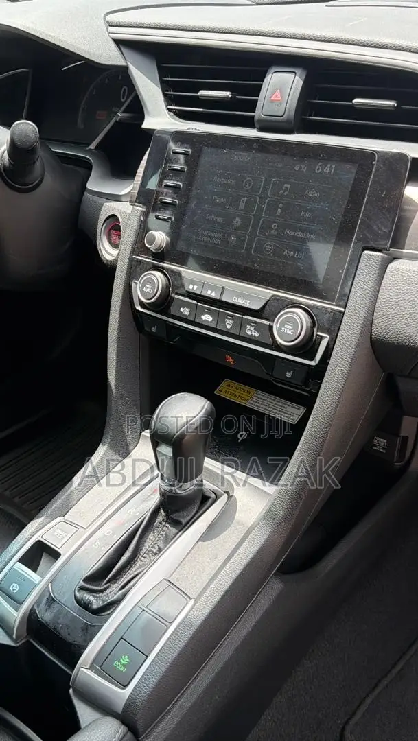 Honda Civic 2020 White
