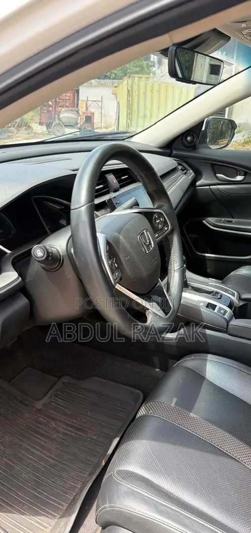 Honda Civic 2020 White
